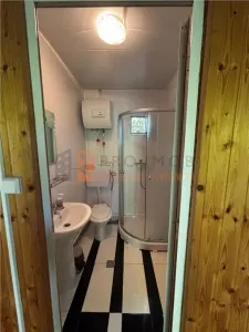 Ansamblu cabanute zona Cozieni - foto 10