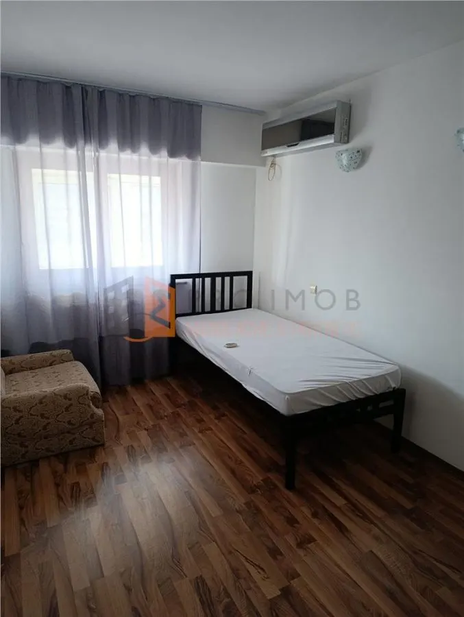 Apartament 4 camere confort 1 decomandat  zona ultracentrala - foto 5