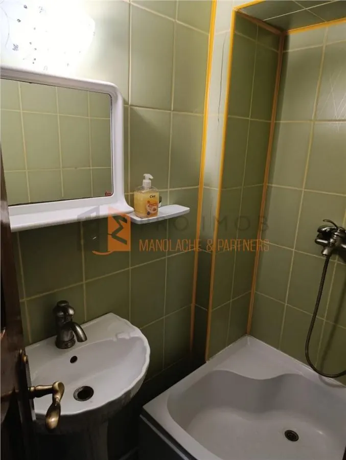 Apartament 4 camere confort 1 decomandat  zona ultracentrala - foto 7
