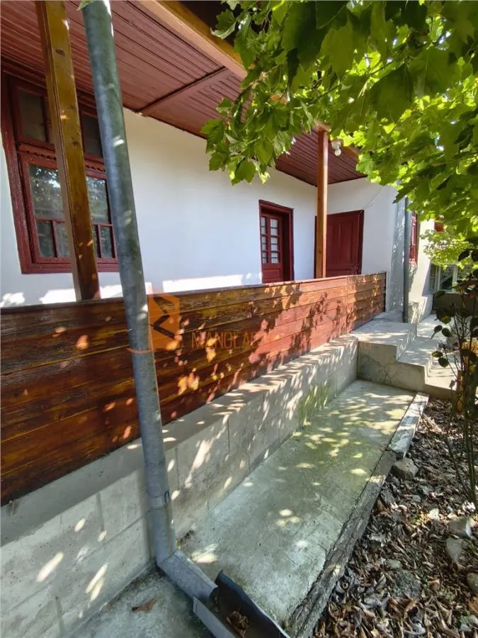 Casa tip parter cu teren generos zona Clondiru - foto 1