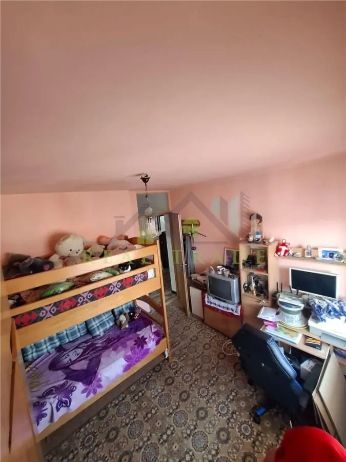 Apartament 3 camere decomandat, Centrul Civic - foto 7