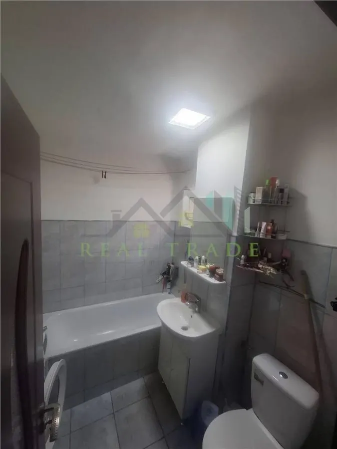 Apartament 3 camere decomandat, Centrul Civic - foto 10