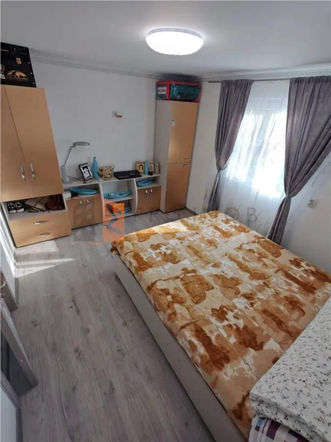 EXCLUSIVITATE! Casa moderna cu teren generos zona Mihailesti - foto 2