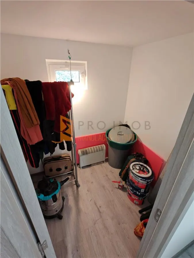EXCLUSIVITATE! Casa moderna cu teren generos zona Mihailesti - foto 9