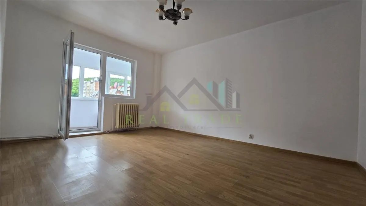 Apartament 2 camere etaj intermediar Racadau - foto 1