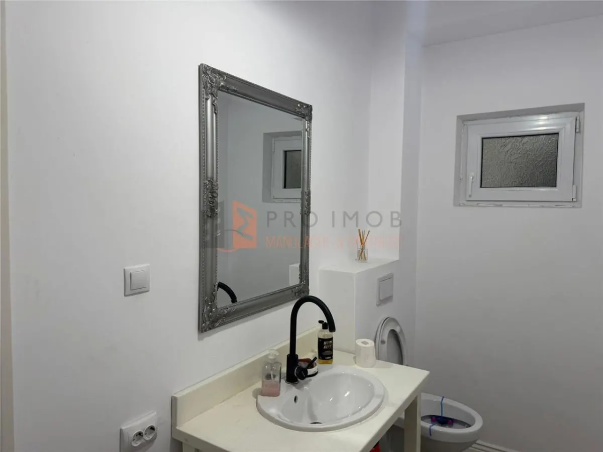 Casa tip S+P+1E+M in zona Gura Calnaului - foto 12