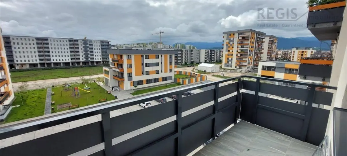 Apartament 2 camere zona Coresi | Loc de parcare - foto 3