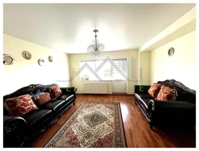 Apartament  2 camere renovat Scriitorilor - Brasov