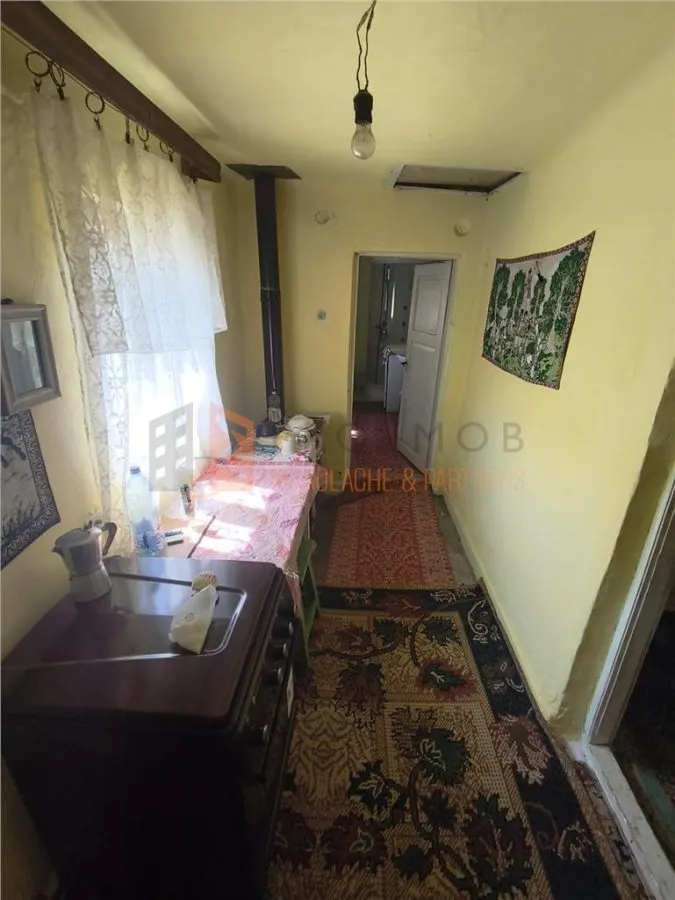 Casa si teren generos zona Ojasca - foto 8