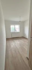 Apartament 2 camere bloc nou Tractorul- Coresi - foto 3
