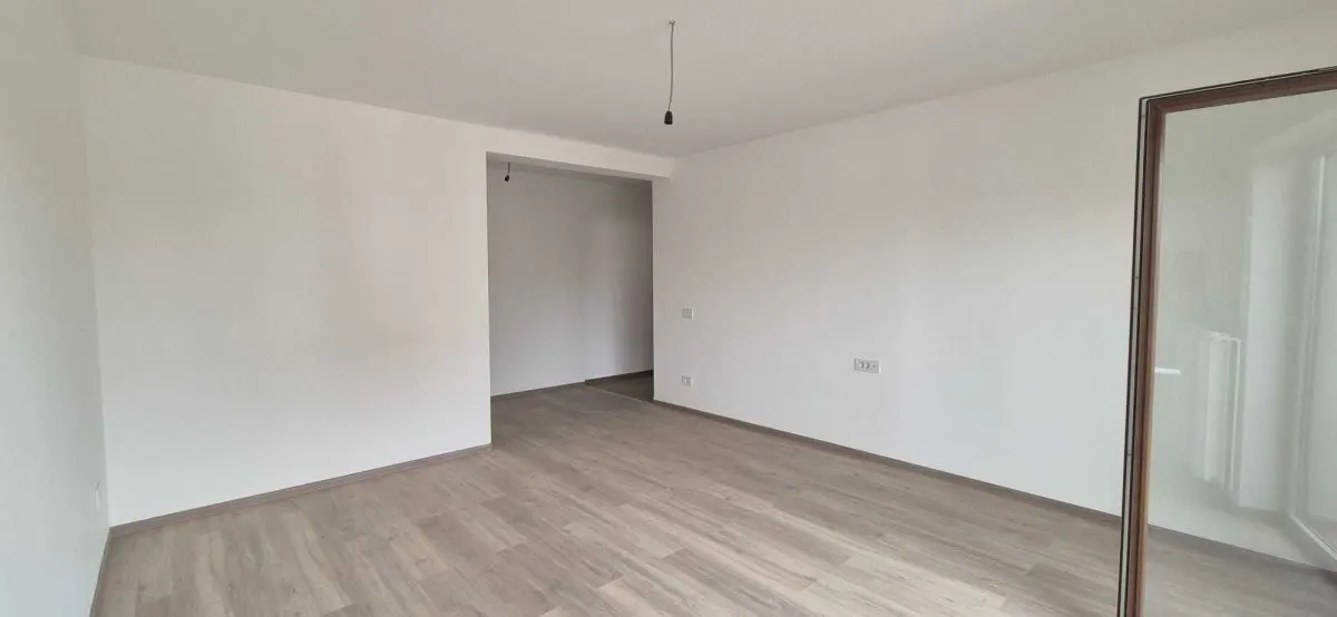 Apartament 2 camere bloc nou Tractorul- Coresi - foto 8