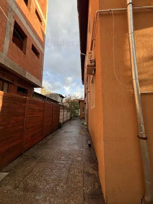 Vila 345 mp | Piata Domenii- Plesoianu | teren 350 mp | - foto 2