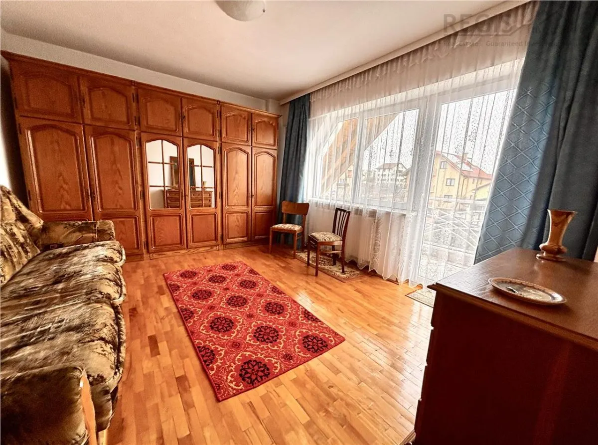 Vila zona Coresi | 1170 mp teren | 6 camere | De vanzare - foto 12
