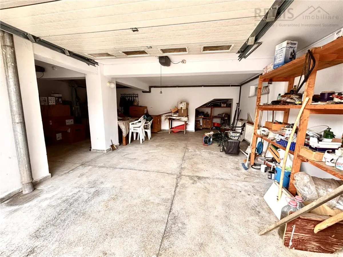 Vila zona Coresi | 1170 mp teren | 6 camere | De vanzare - foto 19