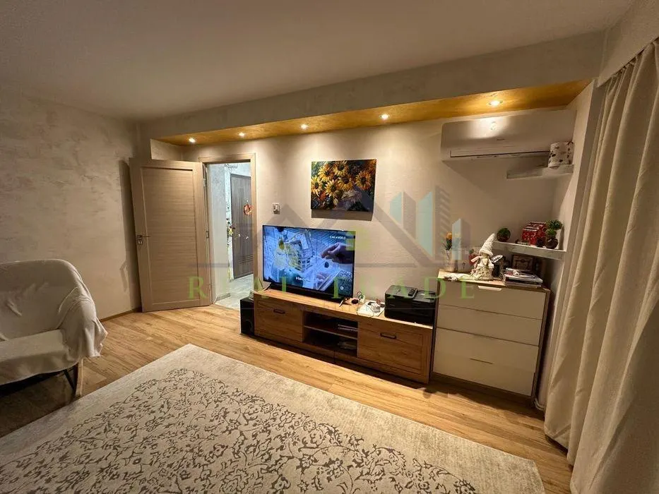 Apartament 2 camere decomandat Scriitorilor - foto 5