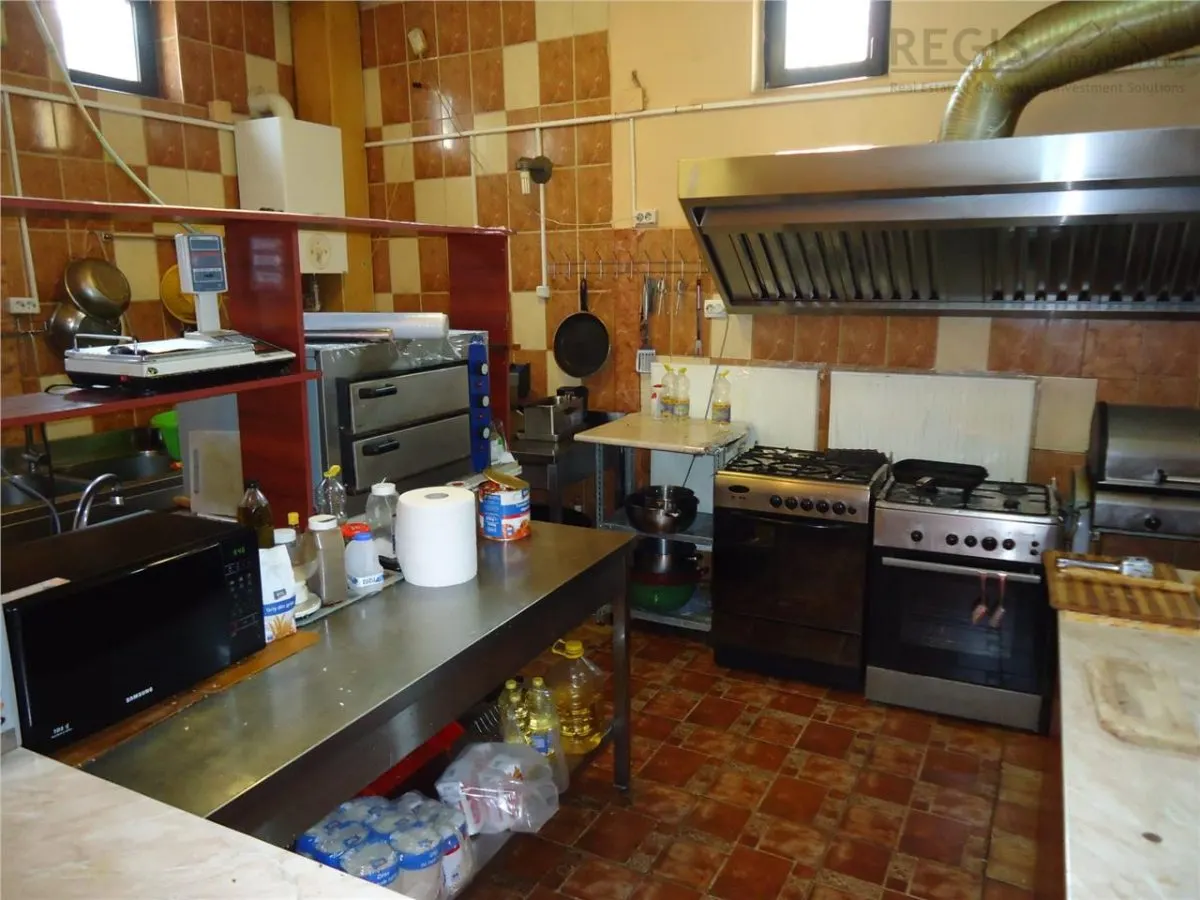 Investitie turistica cu potential ridicat | Hotel cu Restaurant Cartier Noua - foto 7