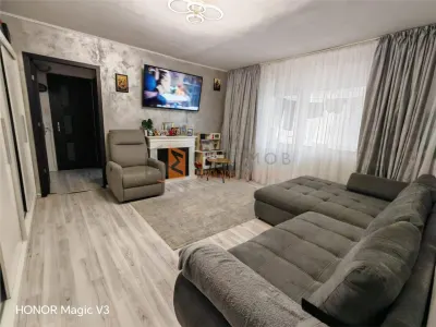 Apartament 2 camere semidecomandat zona DorobantiÂ 1 - Buzau