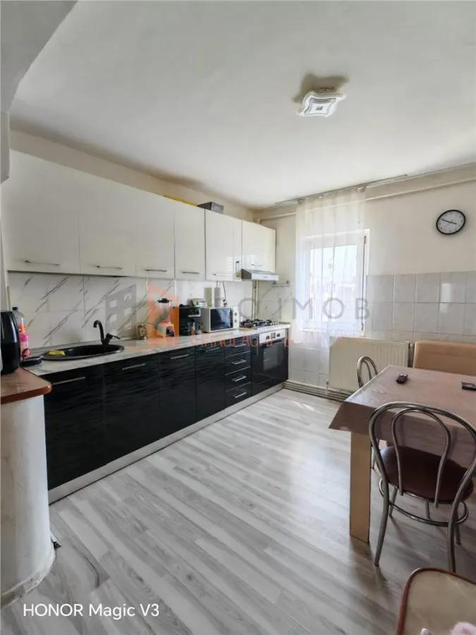 Apartament 2 camere semidecomandat zona DorobantiÂ 1 - foto 3