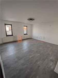 Comision 0%! Casa moderna cu 4 camere zona Posta Calnau - foto 10