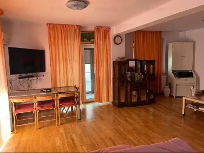 Vanzare apartament 122 mp  | Obor || parter inalt /4 | constructie 2008 | loc de parcare subsol | 60 mp utili plus terasa si veranda = 122mp - foto 11