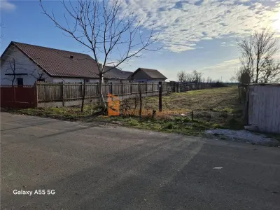 Teren intravilan zona Potarnichesti - Satul Nou - foto 7