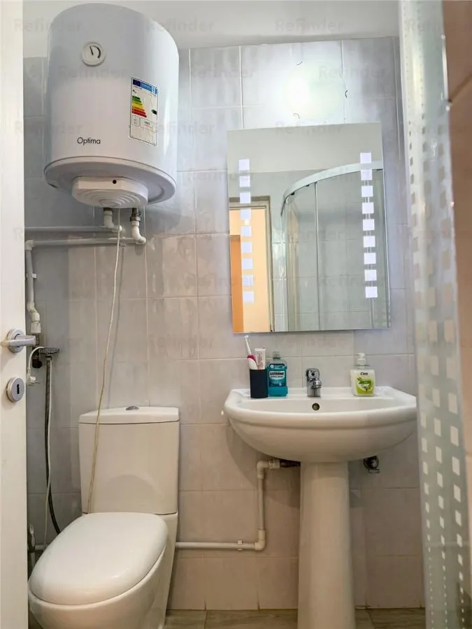Vanzare studio | Mall Vitan | bloc 2001| beton armat | 50 mp utili | etaj 9/10 | mobilat si utilat | - foto 23
