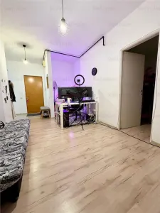 Vanzare studio | Mall Vitan | bloc 2001| beton armat | 50 mp utili | etaj 9/10 | mobilat si utilat | - foto 10