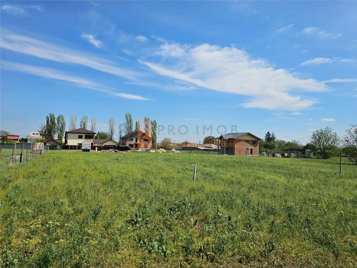 Teren intravilan zona Zoresti comuna Vernesti - foto 3