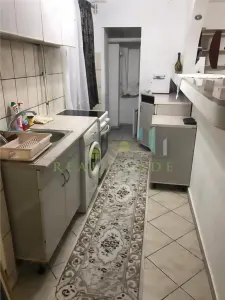 Garsoniera decomandata bloc de apartamente - foto 3