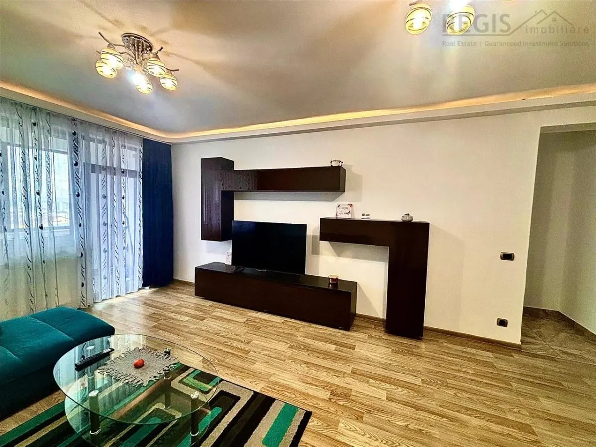 Apartament doua camere Isaran, cu loc de parcare - foto 1