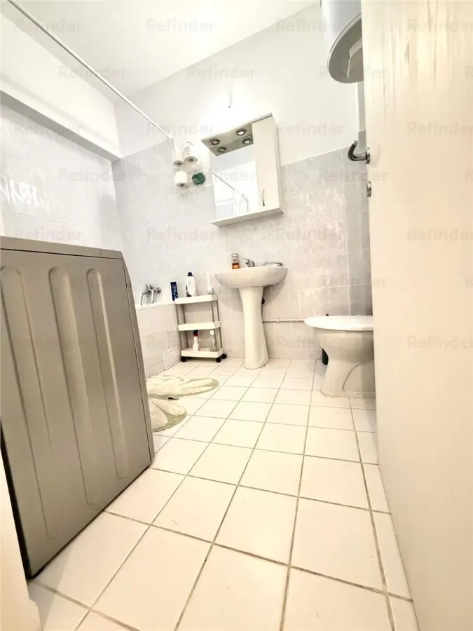 Vanzare apartament 3 camere | Mall Vitan | bloc 2001| beton armat | 100mp utili | etaj 9/10 | mobilat si utilat | - foto 11