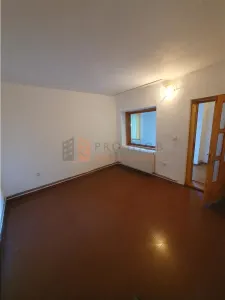 EXCLUSIVITATE! Casa cu teren si garaj in cartierul Mihai Viteazu - foto 12