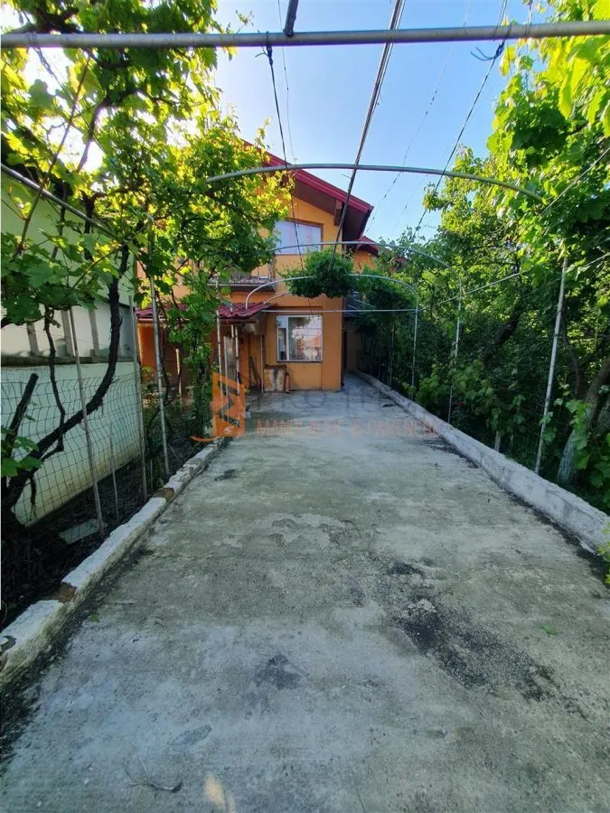 EXCLUSIVITATE! Casa cu teren si garaj in cartierul Mihai Viteazu - foto 17