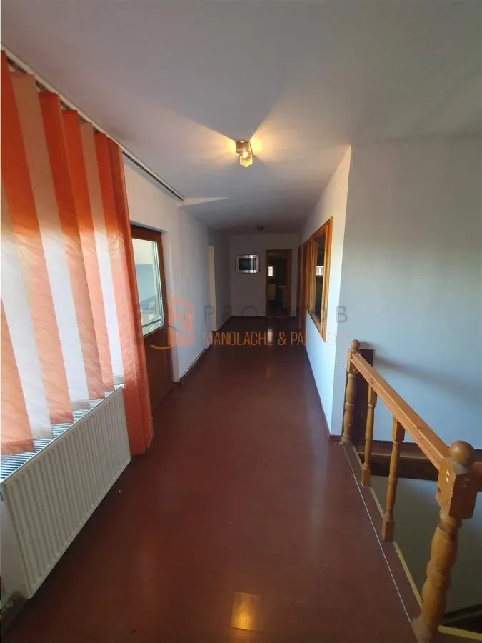EXCLUSIVITATE! Casa cu teren si garaj in cartierul Mihai Viteazu - foto 7