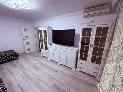 Vanzare apartament 4 camere | Dorobanti | etaj 2/8 | decomandat | 80mp utili | amenajat | - foto 3