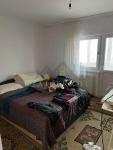 Apartament 3 camere etaj intermediar zona Noua - foto 3
