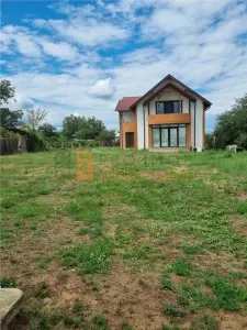 Casa tip P+M zona Zoresti - Zoresti
