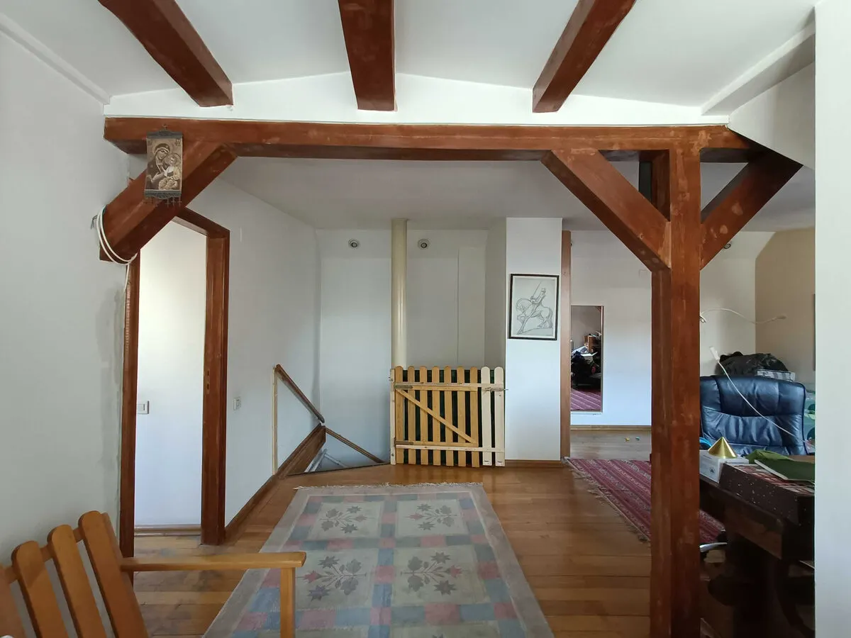 Casa Calea Calarasilor - Hala Traian | renovata si consolidata 2001 | curte comuna - foto 10