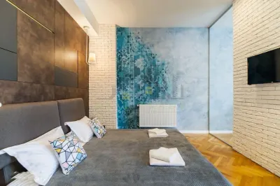 Apartament 2 camere renovat Centrul Istoric - foto 5