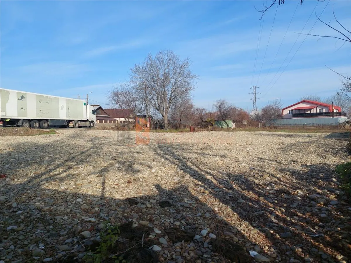 Teren intravilan zona Varianta Nord(Soseaua de Centura) - foto 2