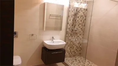 Vanzare apartament 2 camere | Vitan Mall | etaj 4/12 | decomandat | 71mp utili | mobilat si utilat | - foto 18