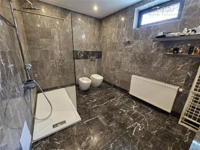 Casa de vanzare in centrul Brasovului â€“ Strada Horia - foto 22