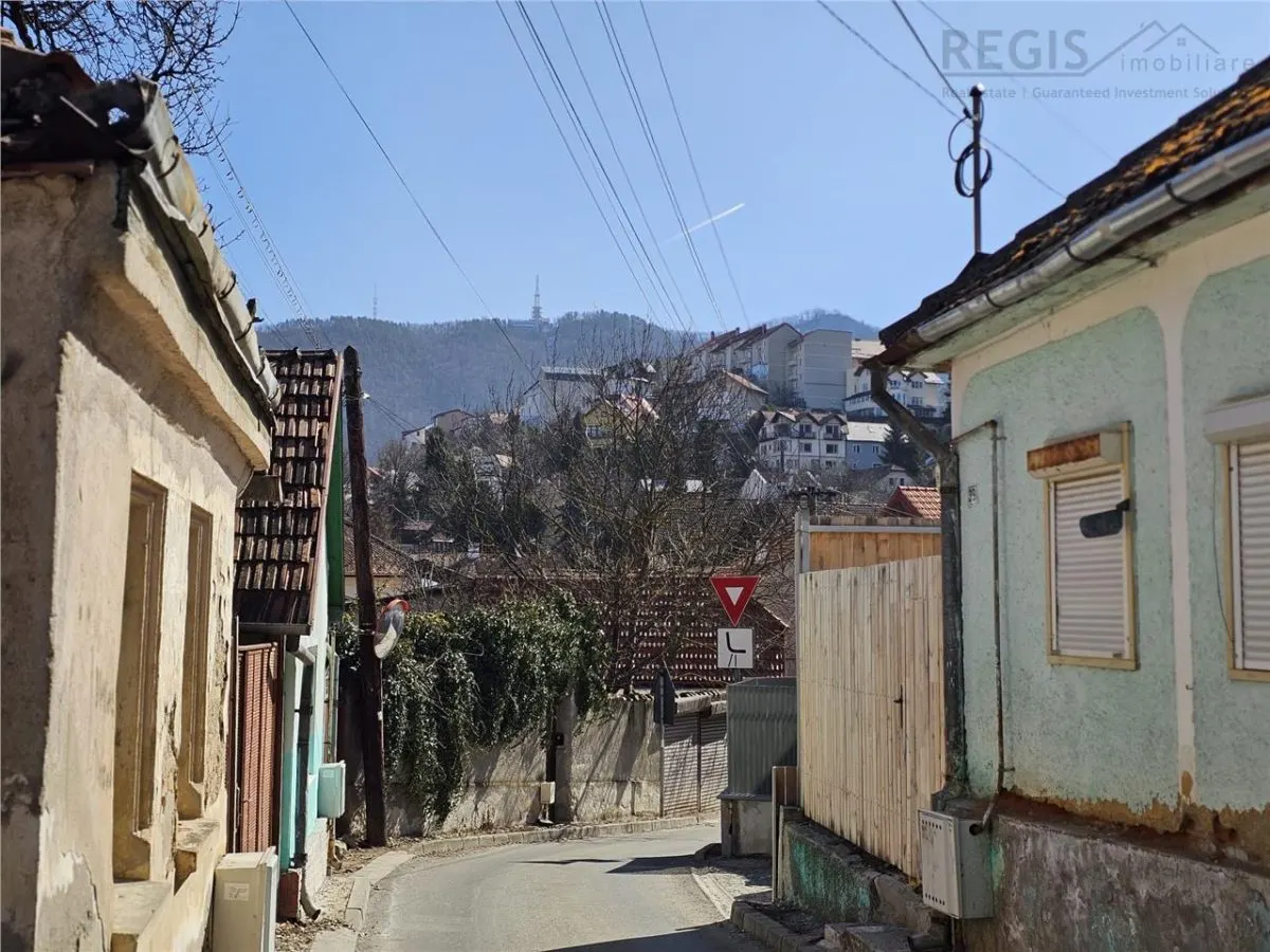Casa de vanzare in centrul Brasovului â€“ Strada Horia - foto 23