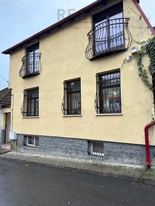 Casa de vanzare in centrul Brasovului â€“ Strada Horia - foto 25