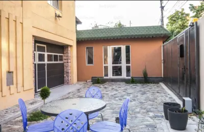 Vanzare vila P+E RENOVATA 2021| Sebastian-Calea Rahovei - foto 2