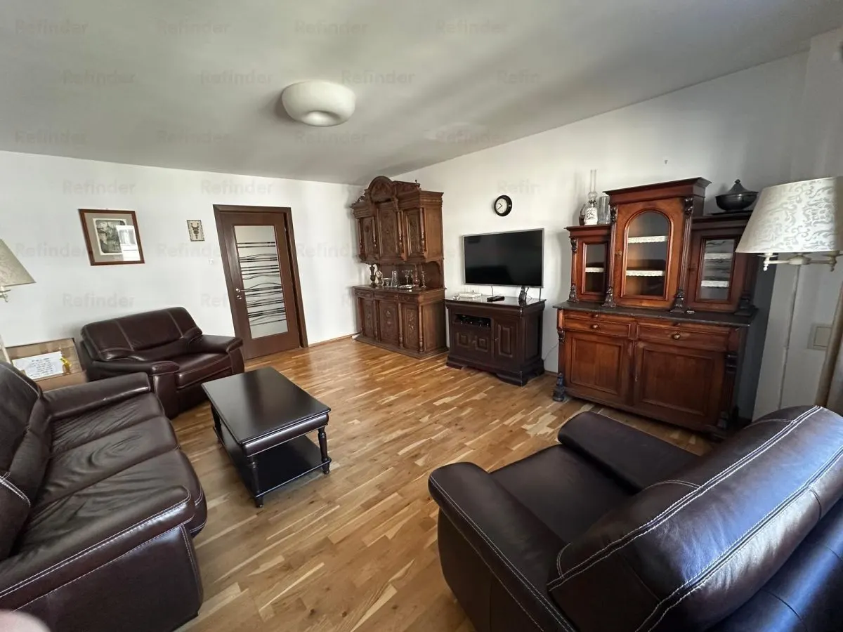 vanzare apartament 3 camere | Piata Unirii | etaj 5/7 | decomandat | 80mp utili | recent renovat | - foto 1
