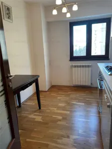 vanzare apartament 3 camere | Piata Unirii | etaj 5/7 | decomandat | 80mp utili | recent renovat | - foto 4