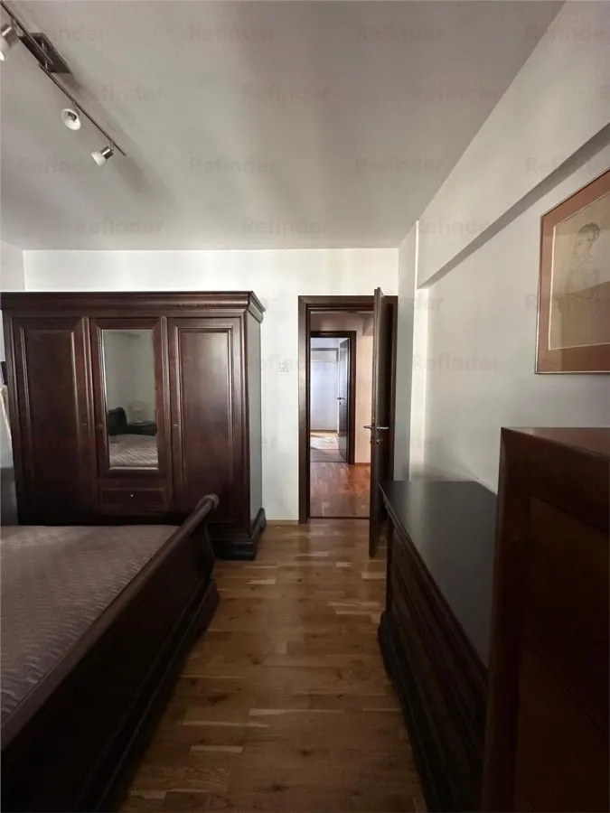 vanzare apartament 3 camere | Piata Unirii | etaj 5/7 | decomandat | 80mp utili | recent renovat | - foto 10