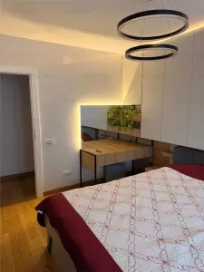 Vanzare apartament 2 camere | Victoriei , langa Guvern | etaj 4/6 | bloc anvelopt cu lift | renovat | mobilat si utilat lux | - foto 11