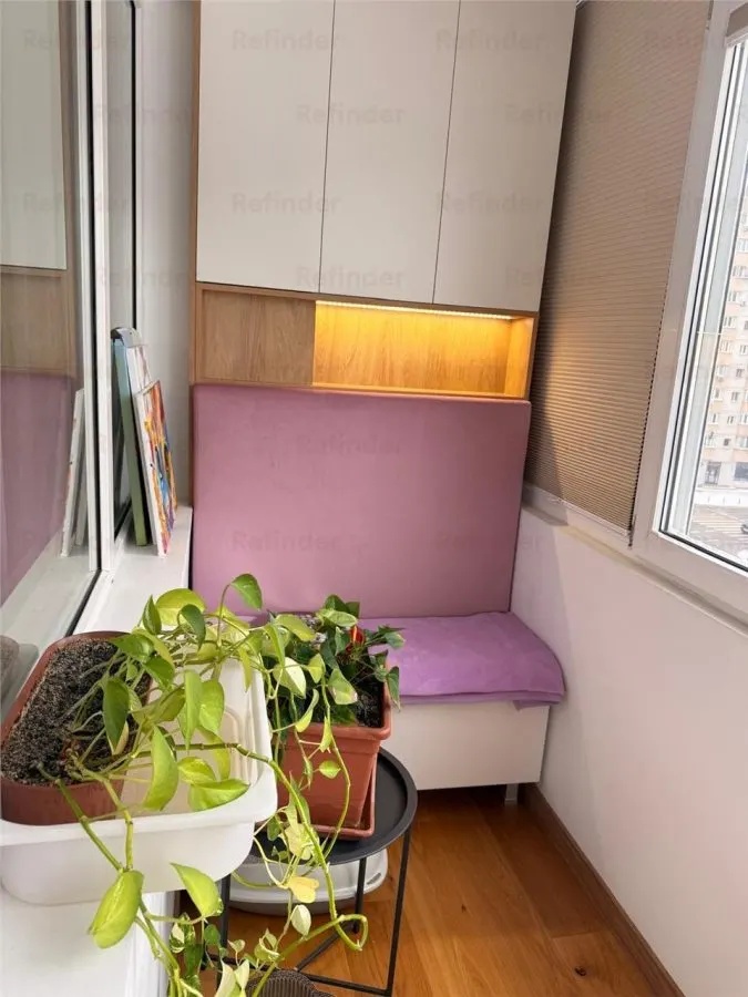 Vanzare apartament 2 camere | Victoriei , langa Guvern | etaj 4/6 | bloc anvelopt cu lift | renovat | mobilat si utilat lux | - foto 18